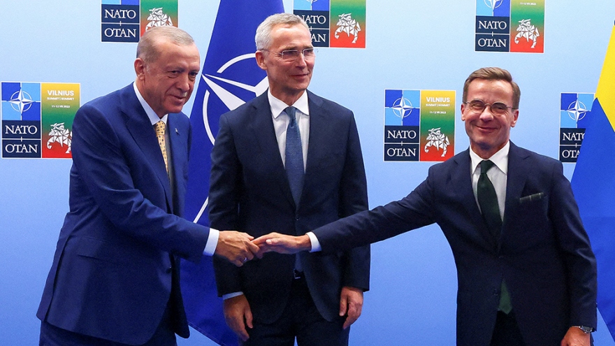 Thổ Nhĩ Kỳ “bật đèn xanh” để Thụy Điển gia nhập NATO